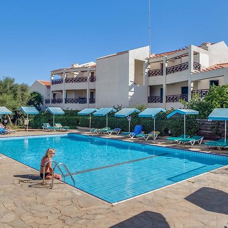 Harry'S Hotel Protaras Buitenkant foto
