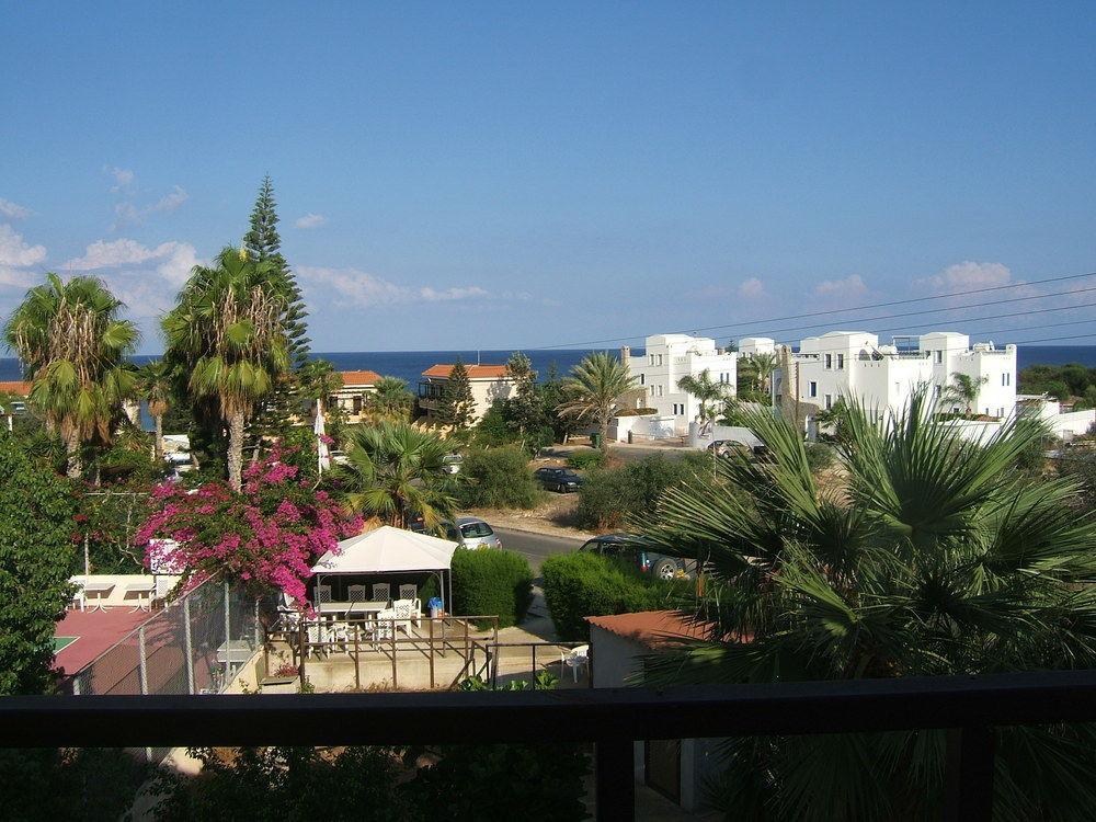 Harry'S Hotel Protaras Buitenkant foto