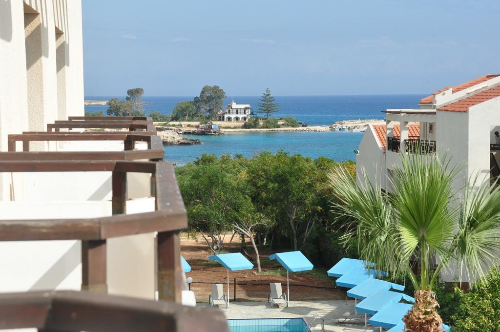 Harry'S Hotel Protaras Buitenkant foto