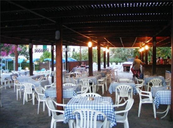 Harry'S Hotel Protaras Buitenkant foto